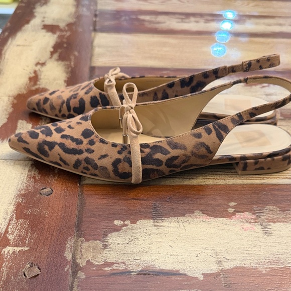 Dolce Vita Animal Print Slingback Flats - Picture 2 of 6